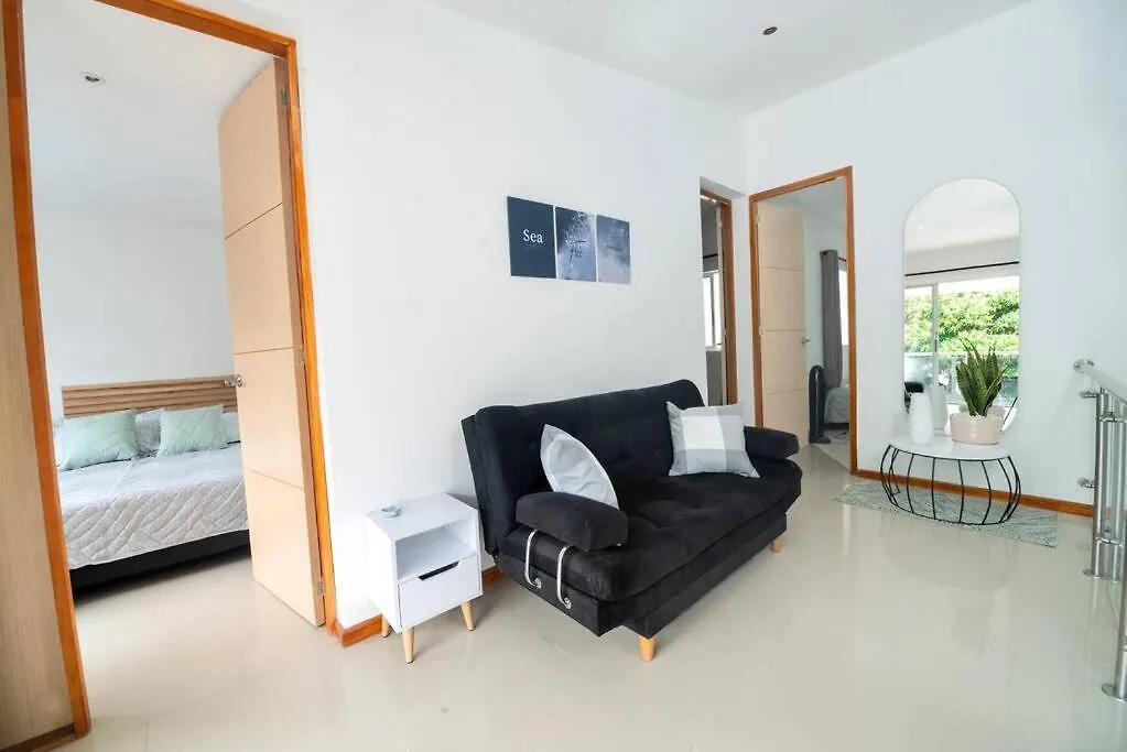 Casa Hotel Bewell - Los Colores Medellín Colombia